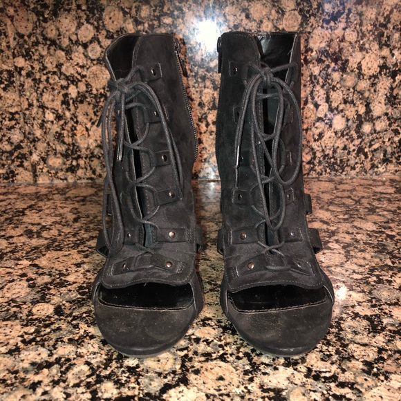 Wild Diva lace-up Heeled pumps - Picture 1 of 6